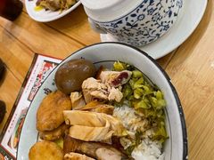 招牌玫瑰鸡腿套餐饭-狮头牌卤味研究所·卤味饭(花城汇南区店)