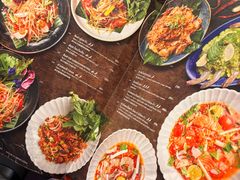 -KUB KAO' KUB PLA(Central World Plaza)