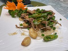-湖庭壹品鸭王·传统北京烤鸭·别墅私房菜·庭院宵夜(江宁店)