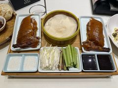 -梅花香里大酒店(郁金香路店)