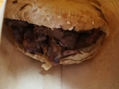 烧饼夹肉-李小老烧饼(常营民族家园店)