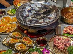 虾夷大扇贝-围炉肉舍•炭烤活鳗•丹东海鲜烤肉(步行街店)