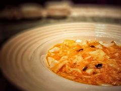 蟹粉豆腐-新光酒家·河豚·海鲜·蟹料理(浦东店)