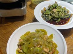 -黄泥岗·地道湖北菜(奥特莱斯店)