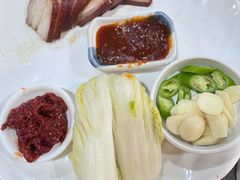 -故乡家韩国料理(丹东街店)