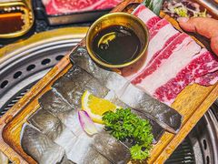 -何发发和牛烧肉·鳗鱼榴莲放题自助(乐峰广场店)