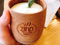 -ZING COFFEE 镜咖啡