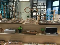 -Trend1881视光·蔡司视觉(领展广场店)