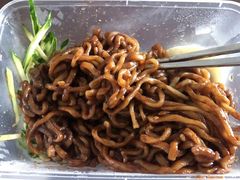 -弘益铭家九炙社韩国烤肉料理(尚美店)