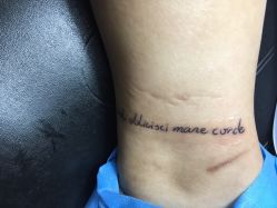 -V一刺青·纹身   穿孔    清洗