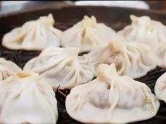 -清真老铁家灌汤包