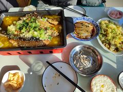 -兴蓉合川湘私房菜巫山烤鱼(人大店)