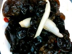 -顺溜·手工刀削面·黑金店(铜锣湾店)