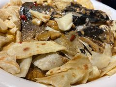 招牌鱼头泡饼-九妙坊(牡丹园店)