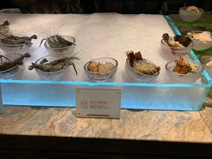 -半岛翡丽海鲜自助餐厅(观风亭店)