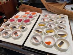 -岷山饭店-芝芝自助餐厅