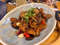 俄式煎蘑菇-米德维奇俄式西餐厅(西六道街店)