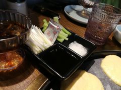 -三人行骨头王火锅(长寿店)