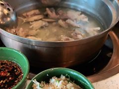 -润园四季椰子鸡火锅(海上世界店)