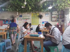 大堂-越洋肖氏老米线(杨家坪店)