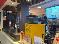-麦当劳(丽江玉河广场店)
