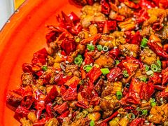 吃不得辣子鸡-先启半步颠·川菜小炒