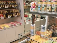 面包甜点陈列柜-味多美蛋糕(安贞桥东店)