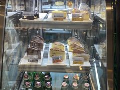 面包甜点陈列柜-DOUTOR德咖伦(吴江路店)
