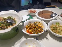 -绿草地·湘菜(7mall店)