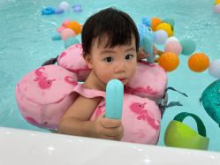 -Pony Baby宝尼婴幼儿游泳SPA馆