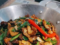 -渔语鱼酸菜鱼新川菜(来福士店)