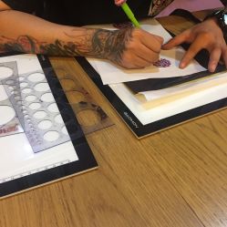 -越域刺青