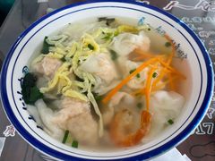 -长人馄饨铺(解放街店)
