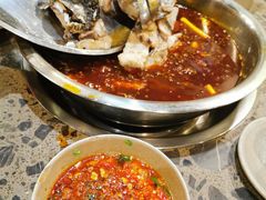 -肖肖酸萝卜鱼火锅(总店)