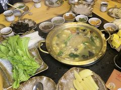 -顶顶汤火牛排火锅·经典铜锅涮肉