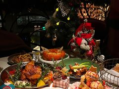 -Mogul Eatery·大亨餐酒馆