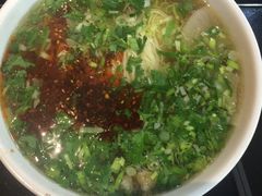 -陇上全荟兰州传统牛肉面(延吉路店)
