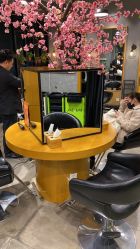 -时尚殿堂明星门店