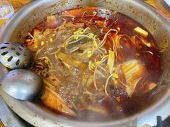 -泸州酸菜豆花火锅川师店
