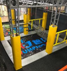 -蹦贝运动中心·蹦床·攀岩·闯关(龙岗店)