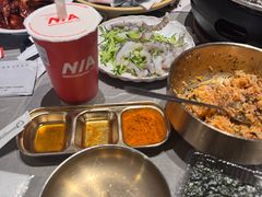 -草家酱蟹炭火烤肉店(珲春南路一店)