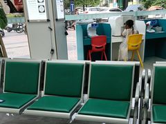 -荣视医眼镜(老车站店)