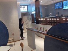 -喜茶(北京华贸购物中心店)