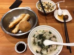 -弄堂咪道-饭香·面香·馄饨香(钦州北路田尚坊店)