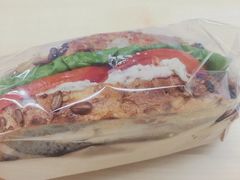 清新蔓越莓鸡肉三明治-巴黎贝甜(五道口店)