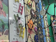 -重庆际华园室内极限运动中心
