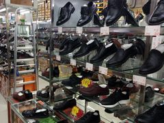 -靓足鞋店(大沽南路店)