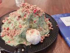 -洪小鹏生活美学馆(领SHOW天地店)