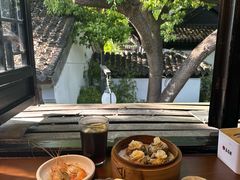 招牌苏式大虾生煎-鑫震源·苏式大虾生煎(山塘街店)