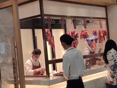 门面-左庭右院鲜牛肉火锅(浦江欢乐颂店)